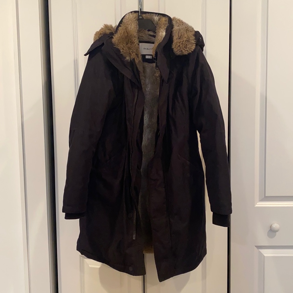 Aritzia Babaton Black Parka